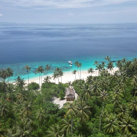 Pinang Island - Private Island Sea View Bungalows Singkil  Ngoại thất bức ảnh